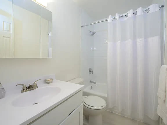 100 Stone Hill Rd – photo 3