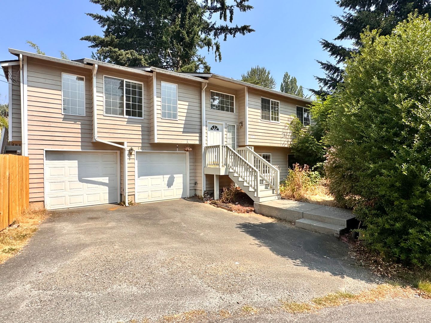 2620 NE 136th St – photo 1