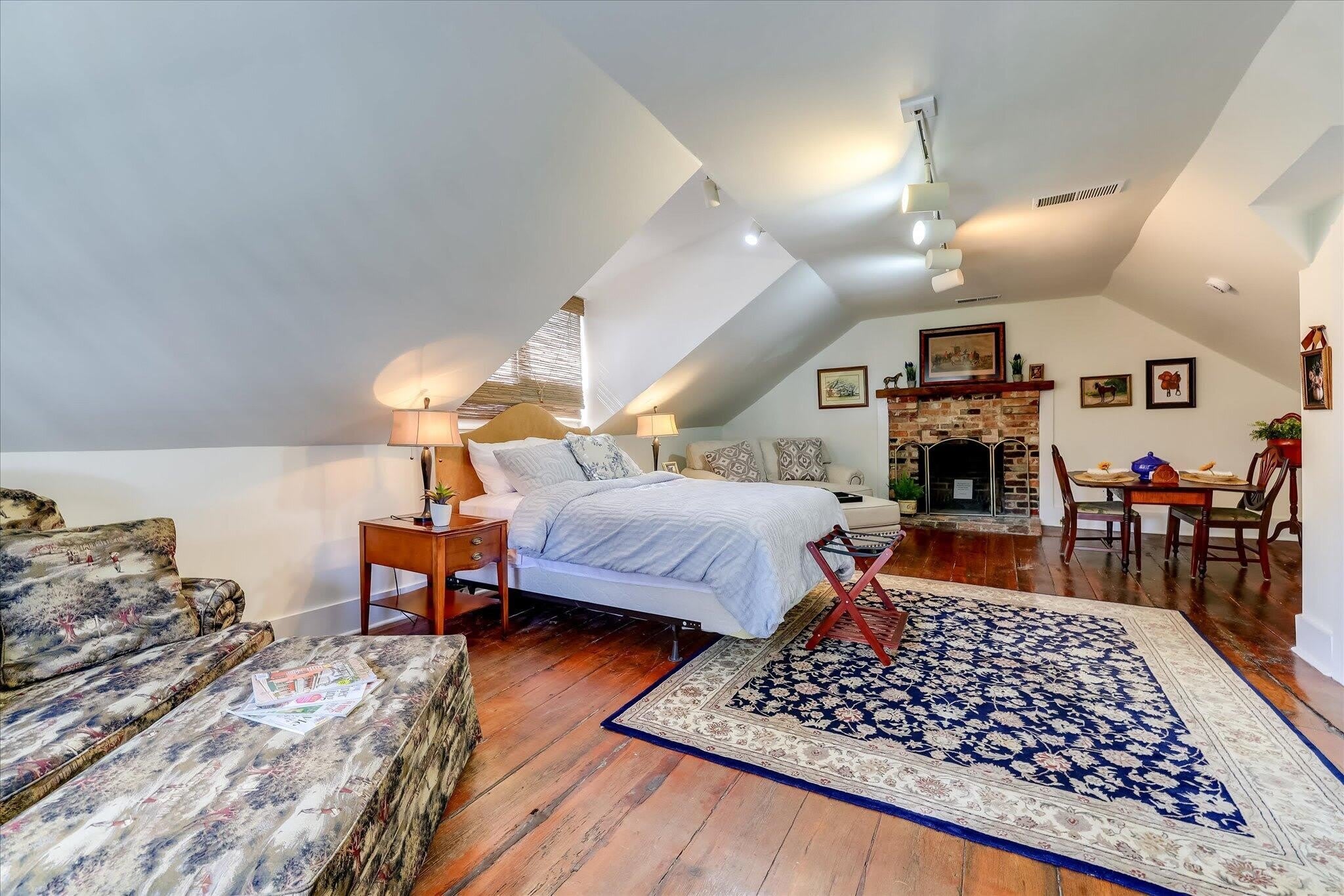 241 Laurens Street SW – photo 4