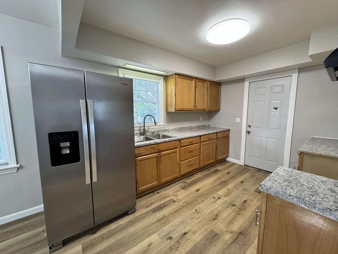 1619 Evergreen Street – photo 4
