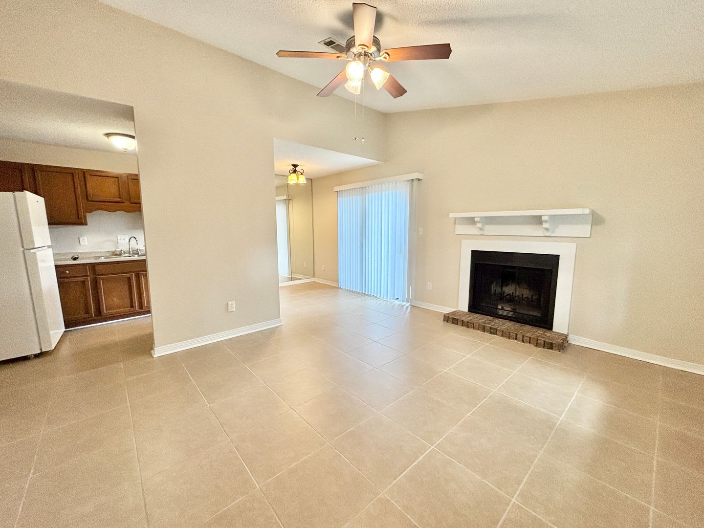 Cozy 2 bedroom Duplex – photo 3