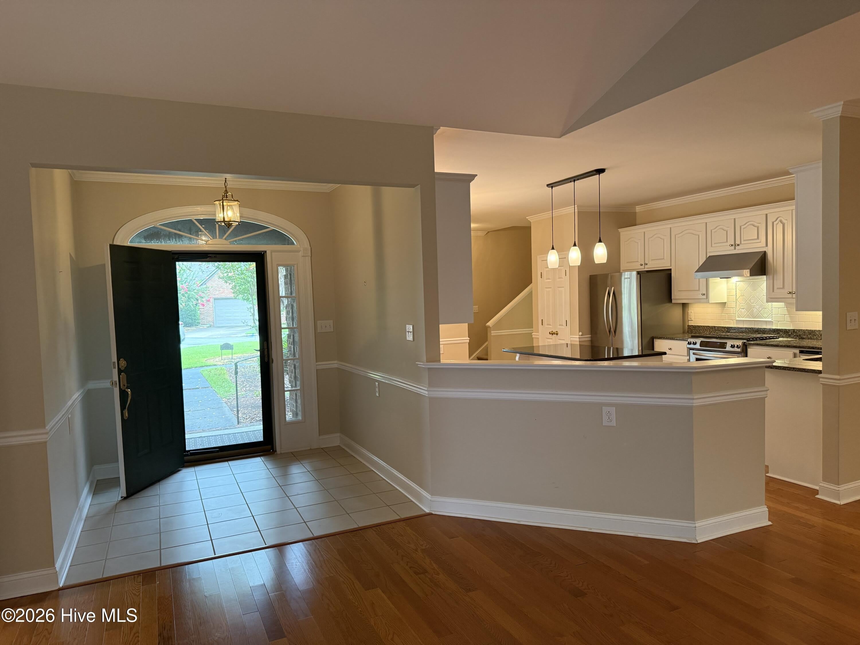 309 Village Green Drive – photo 2