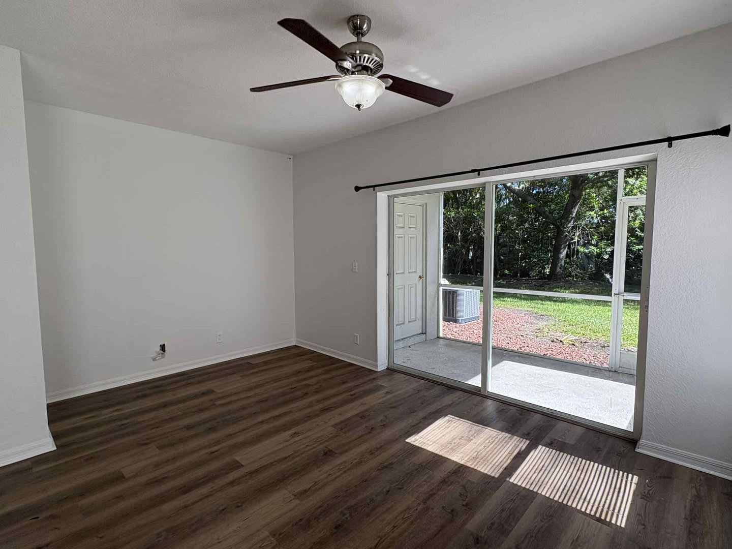 **Coming Soon** 2/2.5 Townhomes for Rent in Fort Myers – photo 5