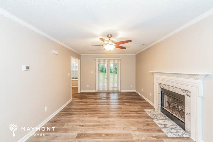 300 Beech Hill Court – photo 4