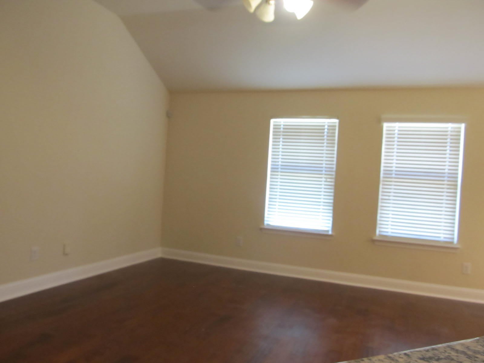 4024 Eric Drive – photo 5