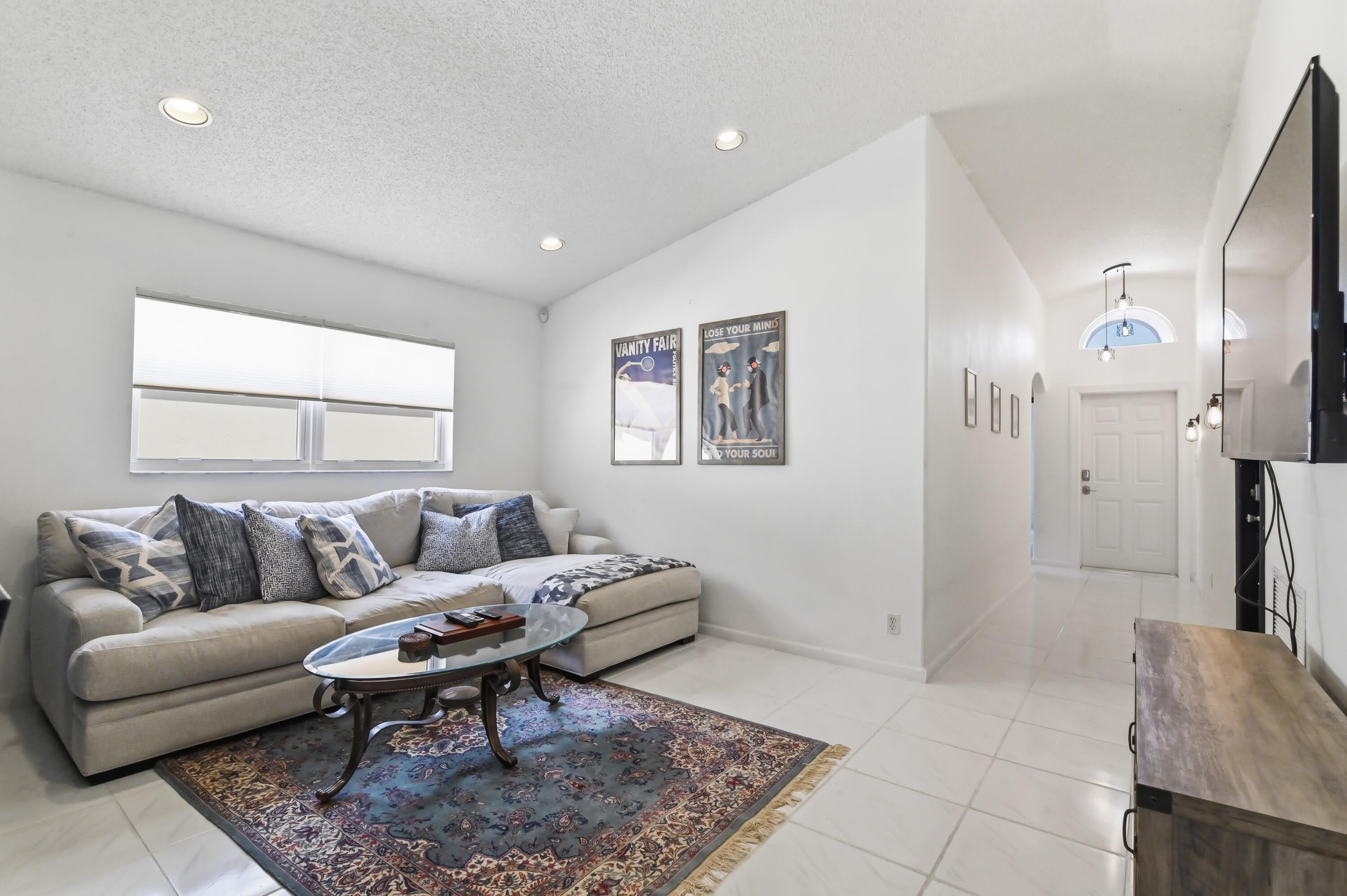 5690 Green Island Drive – photo 4