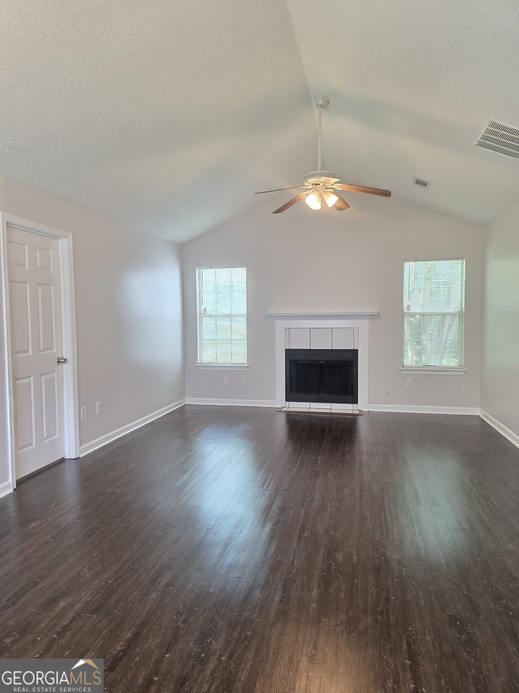 1504 Cain Court N – photo 4
