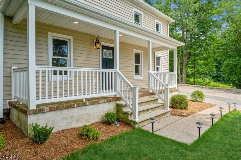 1225 Sussex Tpke – photo 5