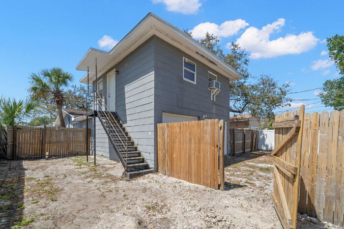 1908 1/2 43rd Street South – photo 2