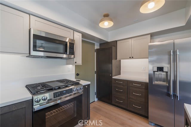 18326 Mansel Avenue – photo 3