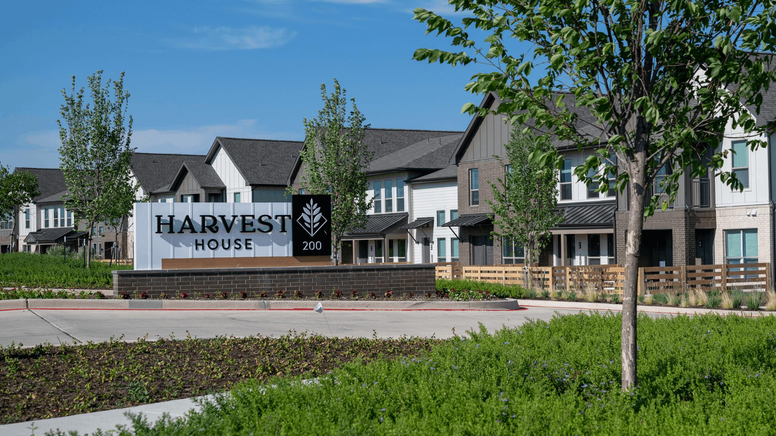 Harvest House – photo 1