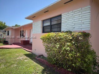 970 NE 133rd St – photo 5