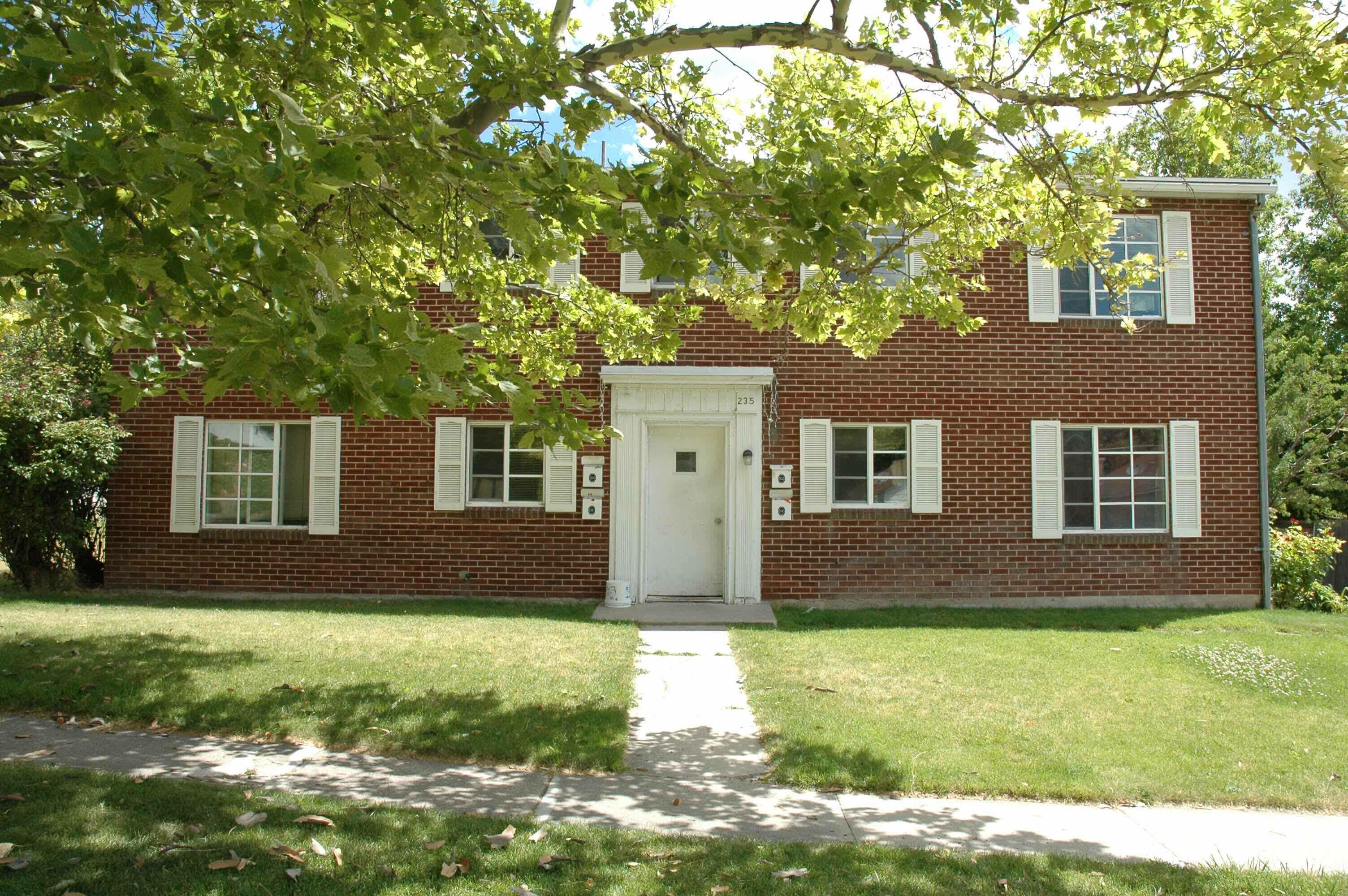 235 West 700 North – photo 1