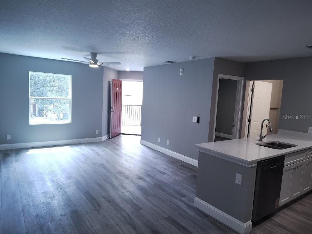 3024 PARKWAY Boulevard – photo 2