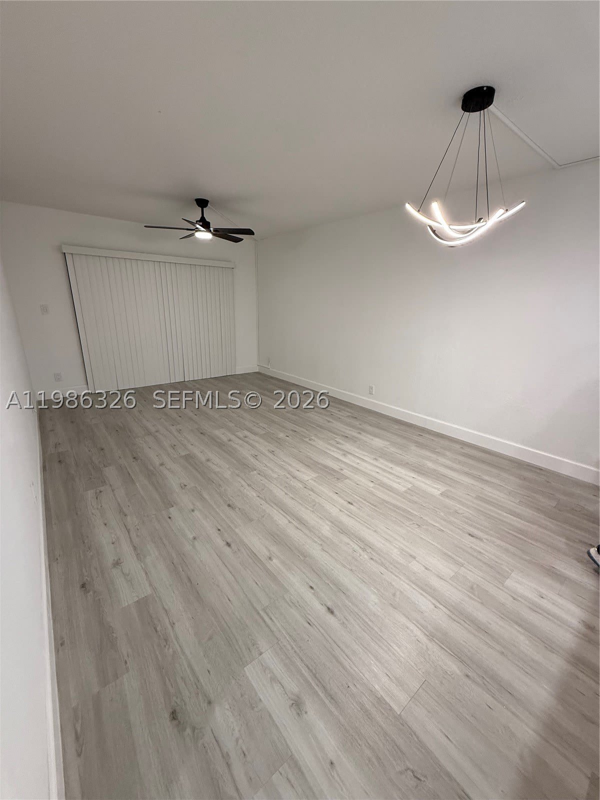 11477 NW 39th Ct – photo 4