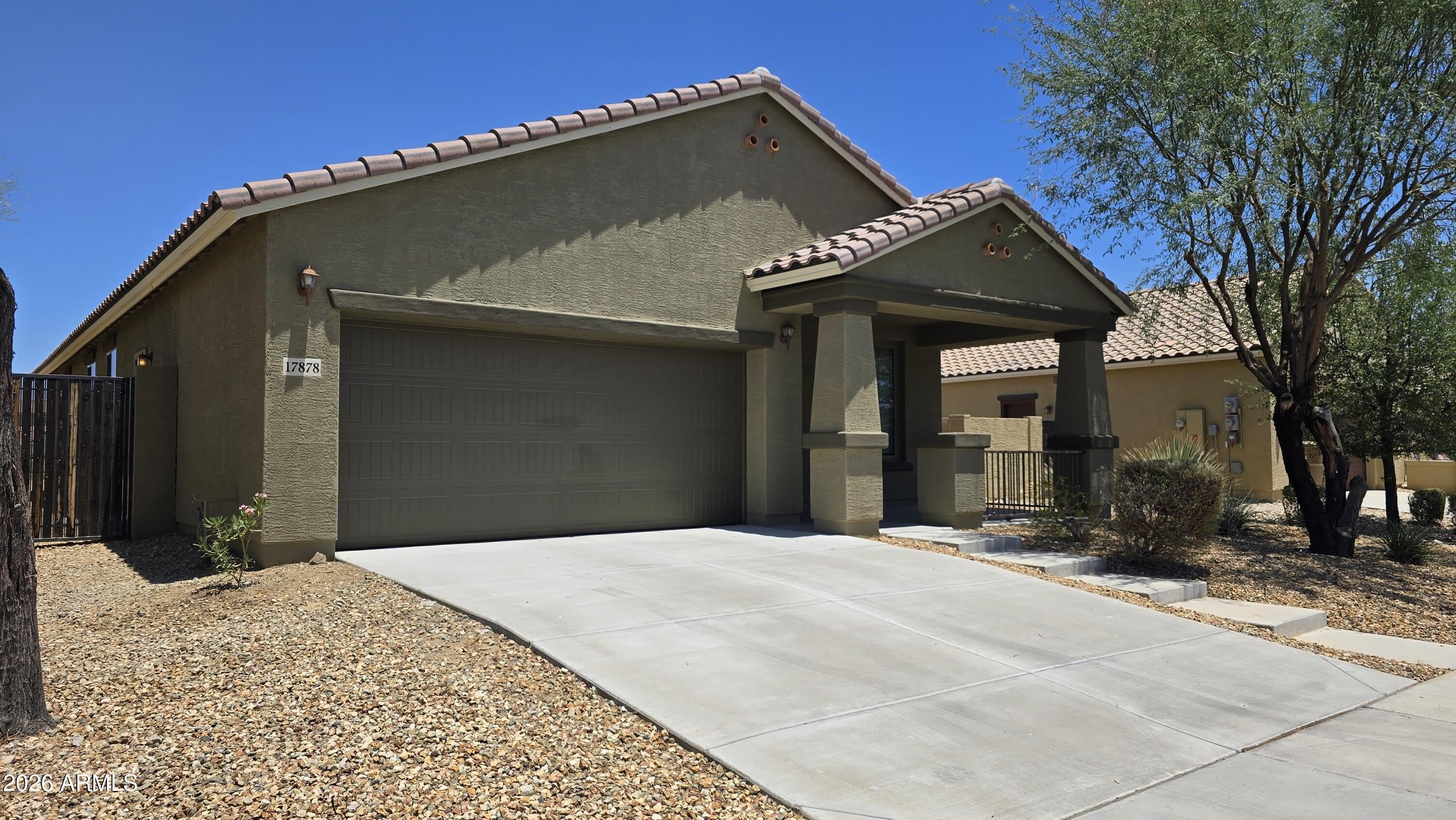 17878 W DESERT WIND Drive – photo 2
