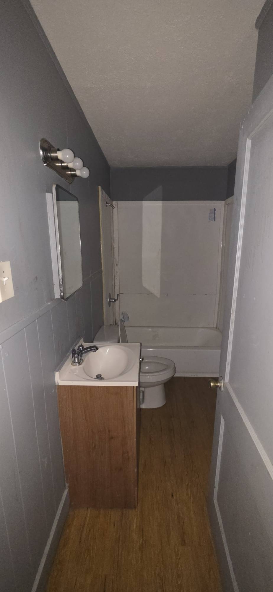 3483 Hollywood Street – photo 3