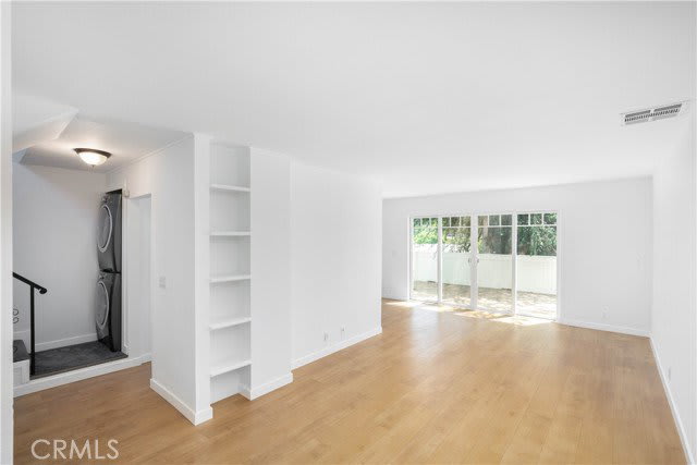 744 North Dillon Street – photo 3