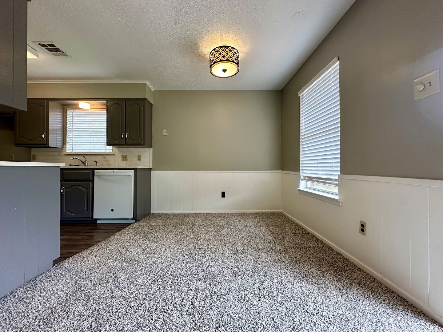 Single Family Home – photo 4