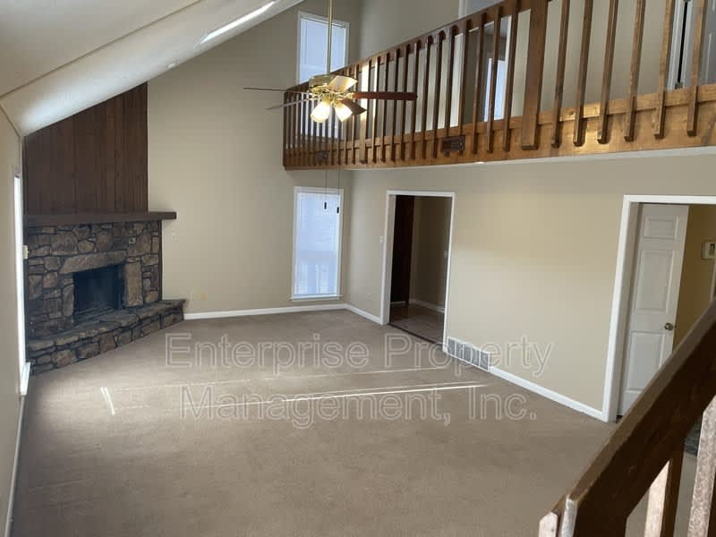384 Sherburne Cv – photo 4