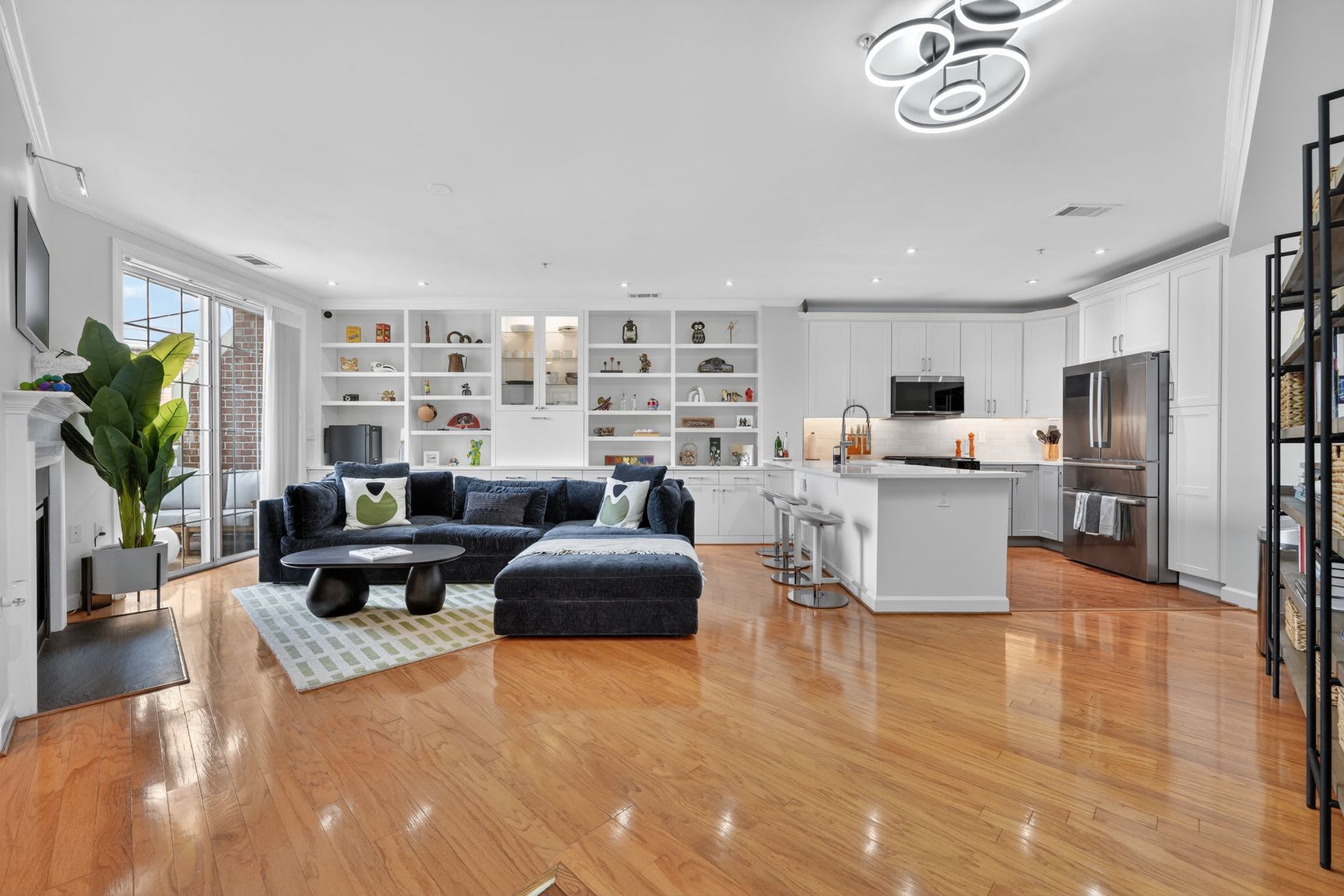 400 Cameron Station Blvd – photo 3