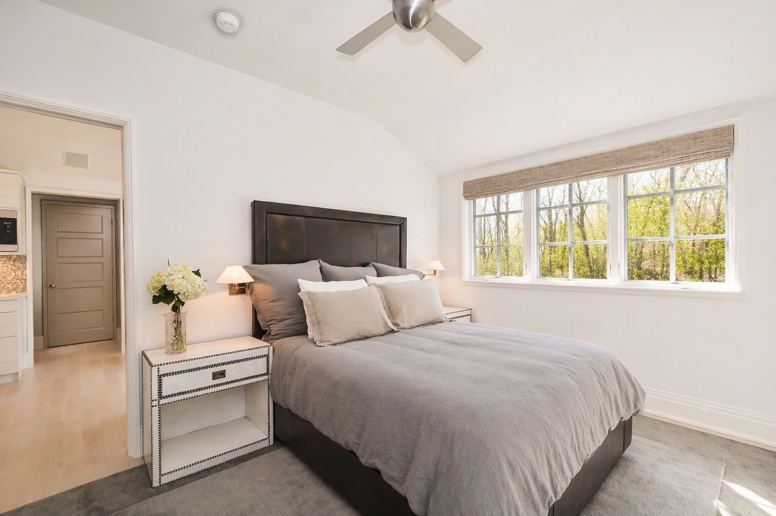 411 Montauk Highway – photo 4