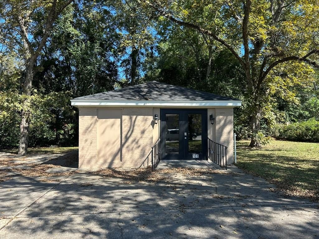 101 Gaines – photo 1