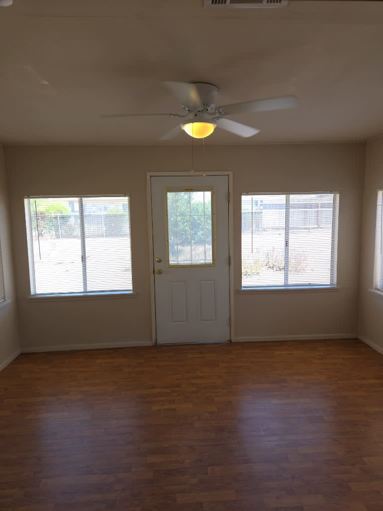 26340 Harrisburg Dr – photo 5