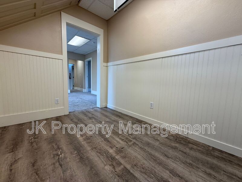 1303 6th Ave S – photo 2