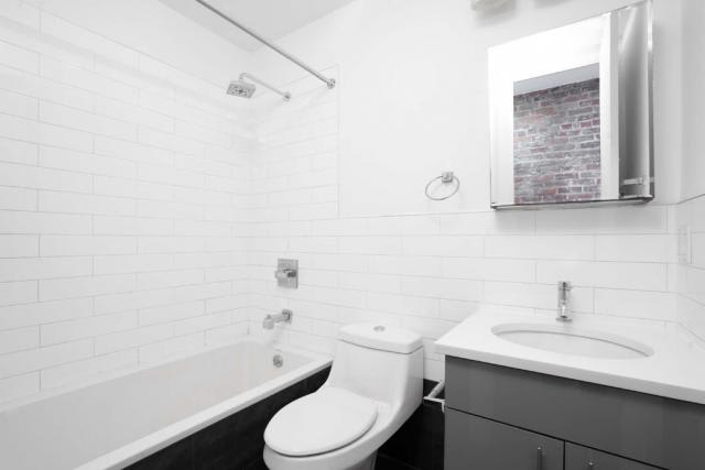 2318 Avenue D – photo 4