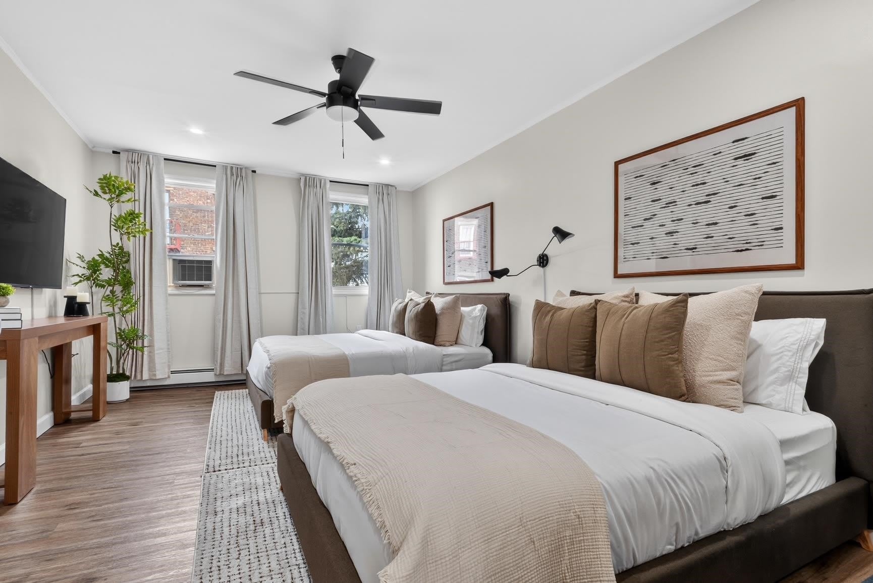 1709 KERRIGAN AVE – photo 4