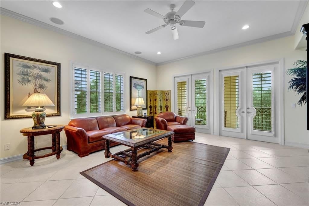 2830 Tiburon Blvd E – photo 5