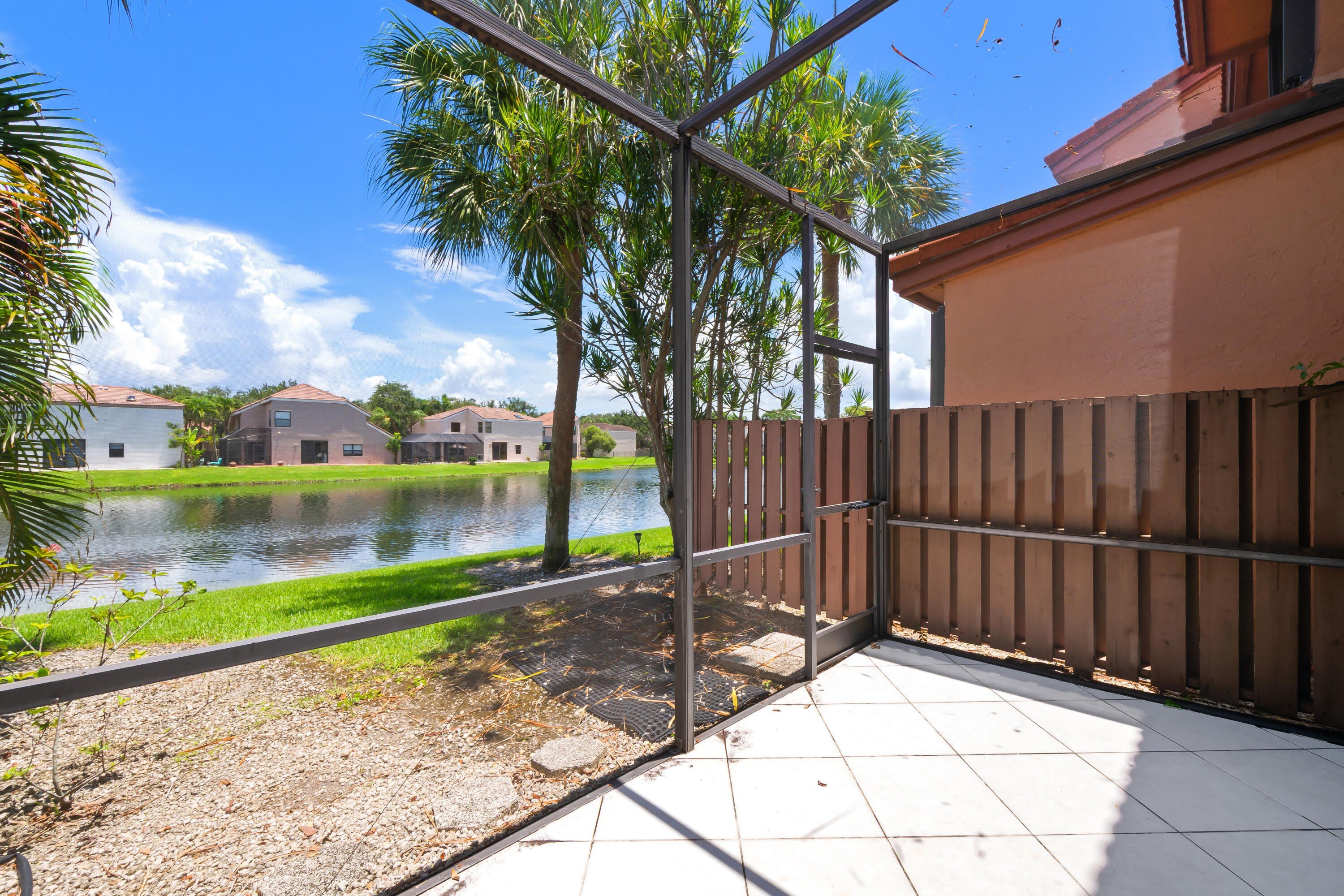 10691 NW 14th Street – photo 5