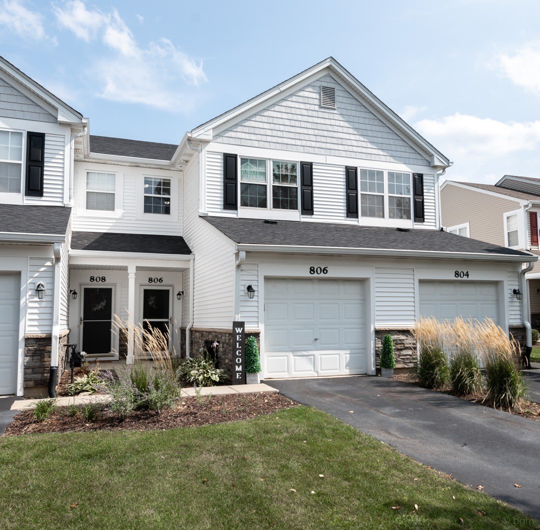 806 Woodewind Drive – photo 1