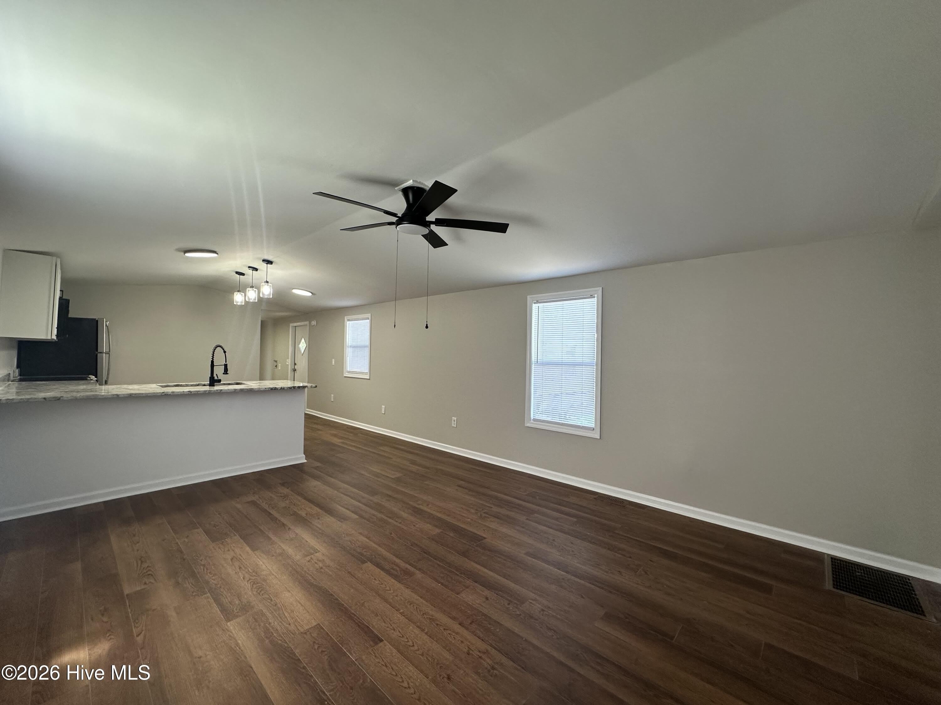 326 Carlson Drive – photo 5