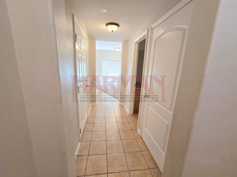 269 E Sunshine Drive 269 – photo 2