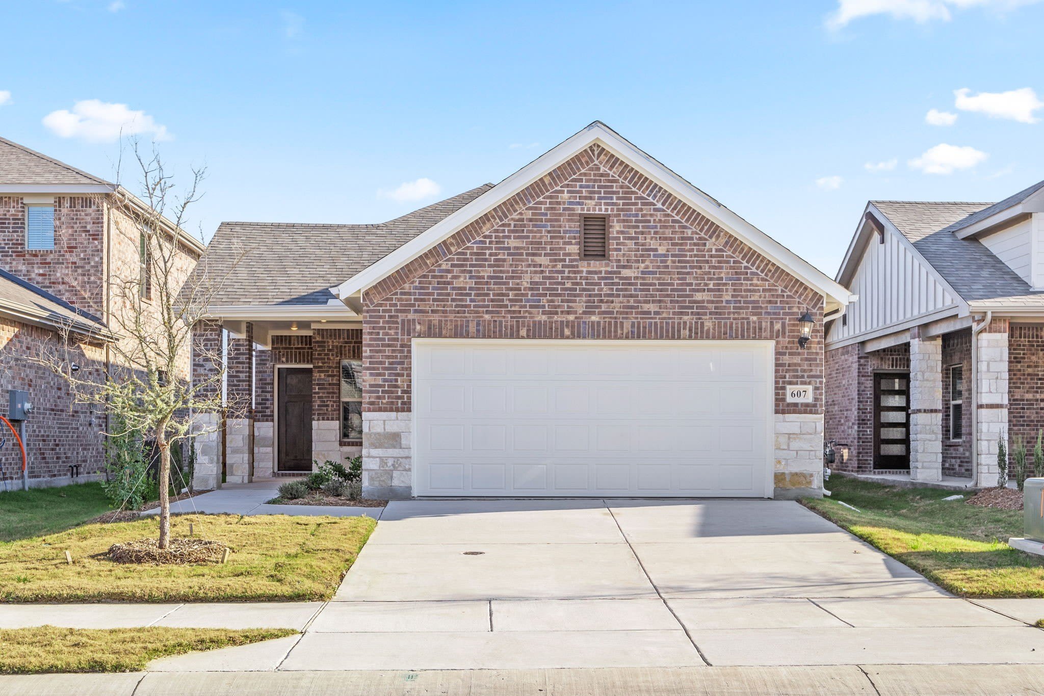 607 Clover Creek – photo 2