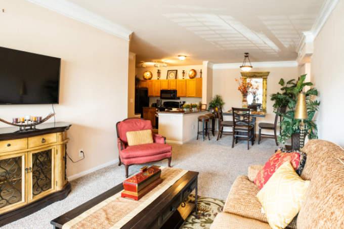 810 E Slaughter Ln, #110 – photo 4