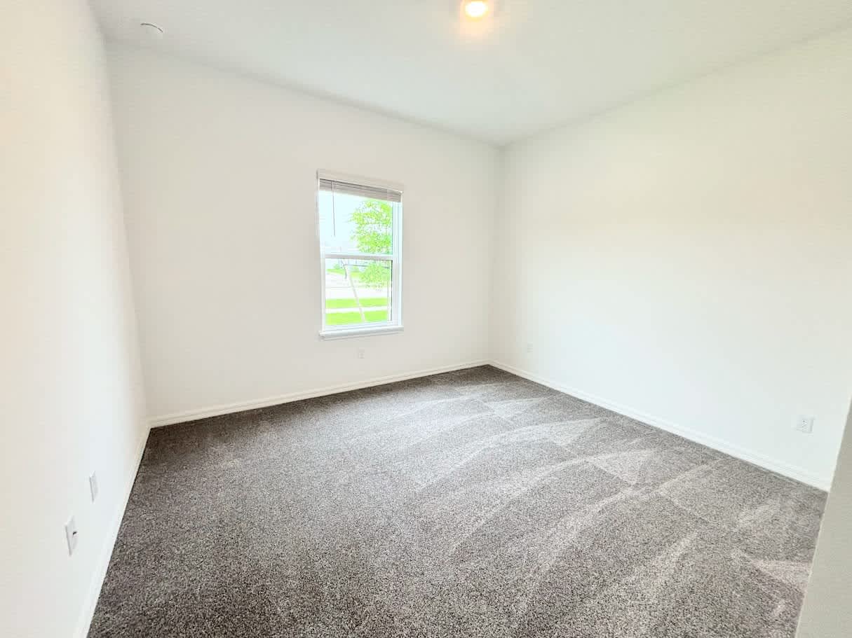 9299 Lorenzo Way – photo 4