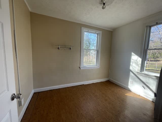 3921 6th Ave. – photo 3