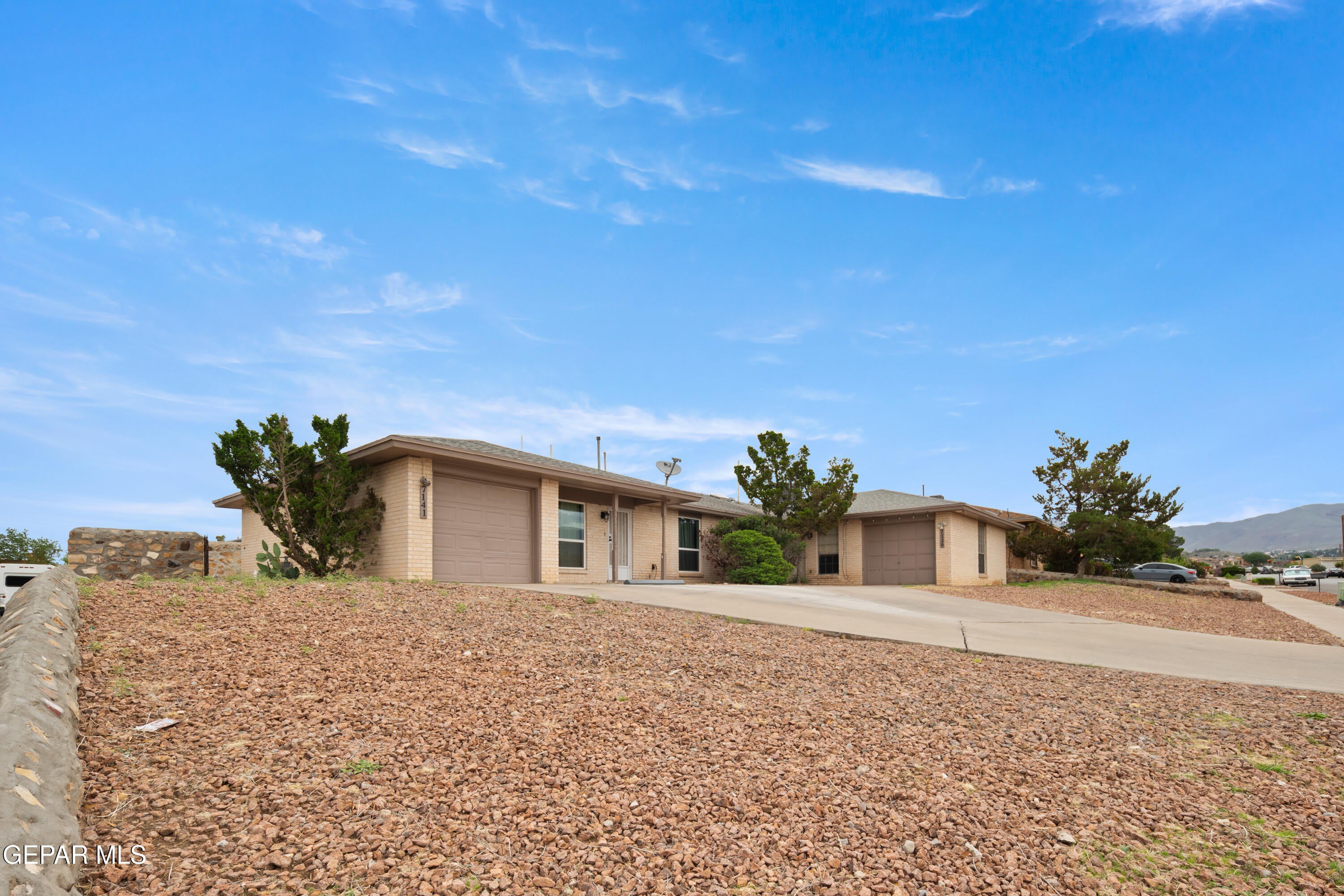 7139 ORIZABA Avenue – photo 4