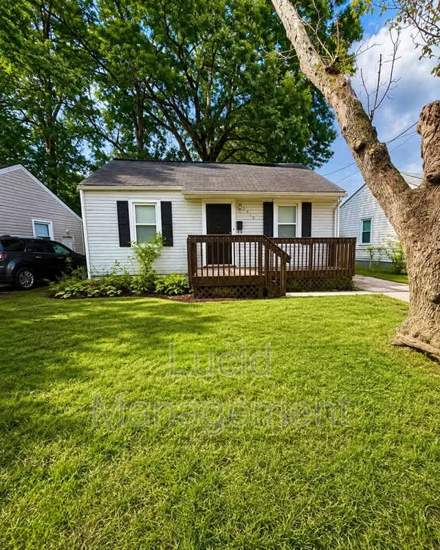 1016 Stanley Avenue – photo 4