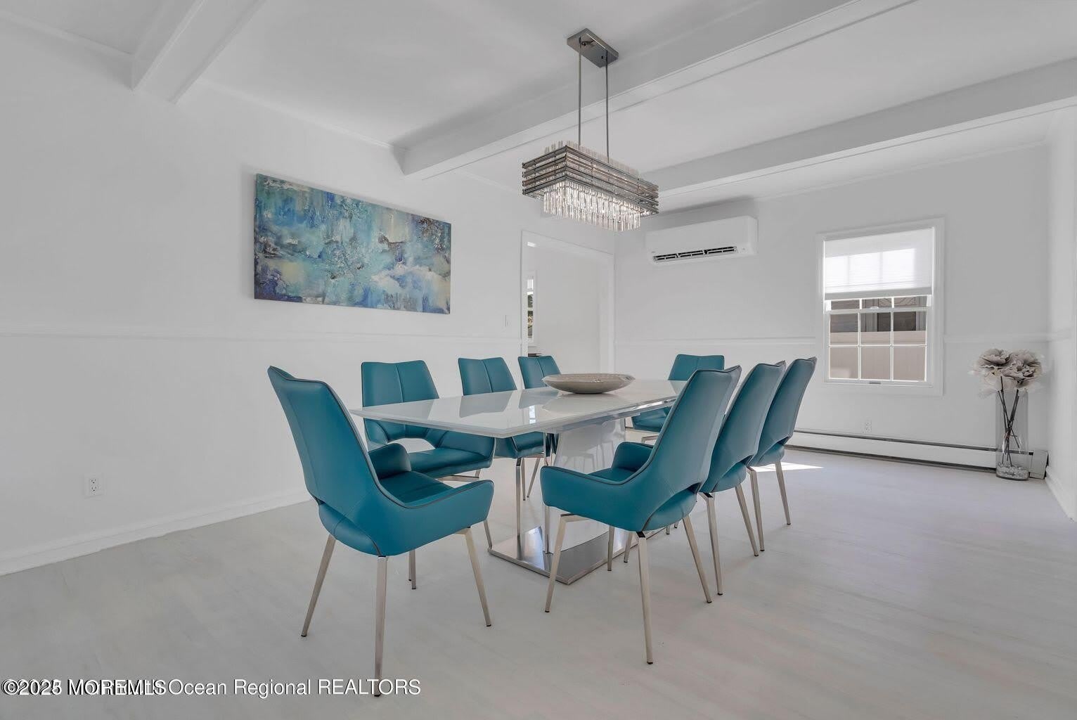 373 W Park Avenue – photo 4