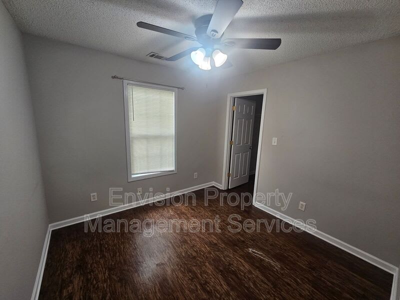 1393 North Hampton Drive – photo 2