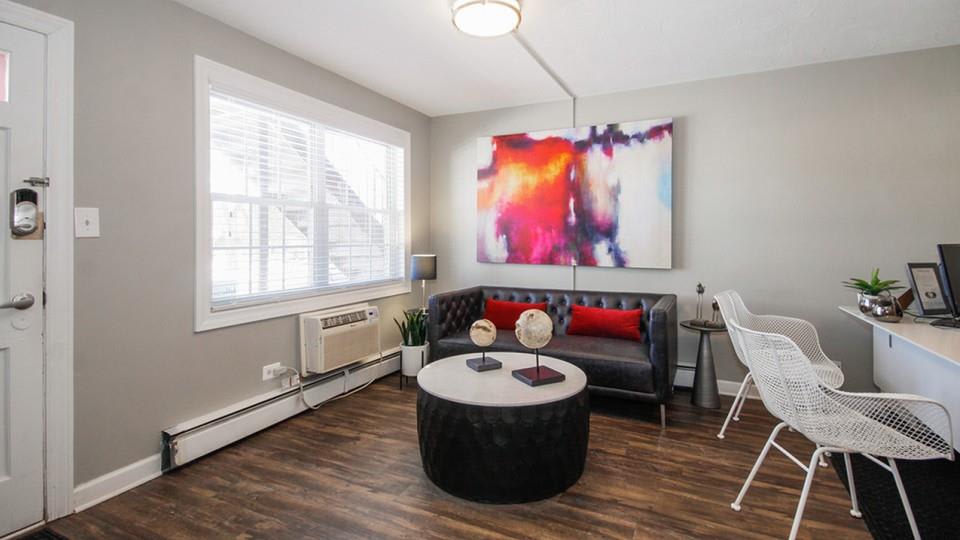 The Hinsdale Apartment Homes – photo 4