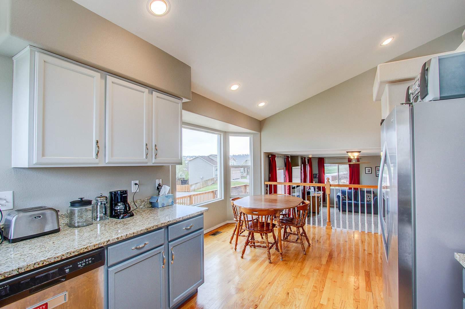Gorgeous Home in Pronghorn Meadows! – photo 4