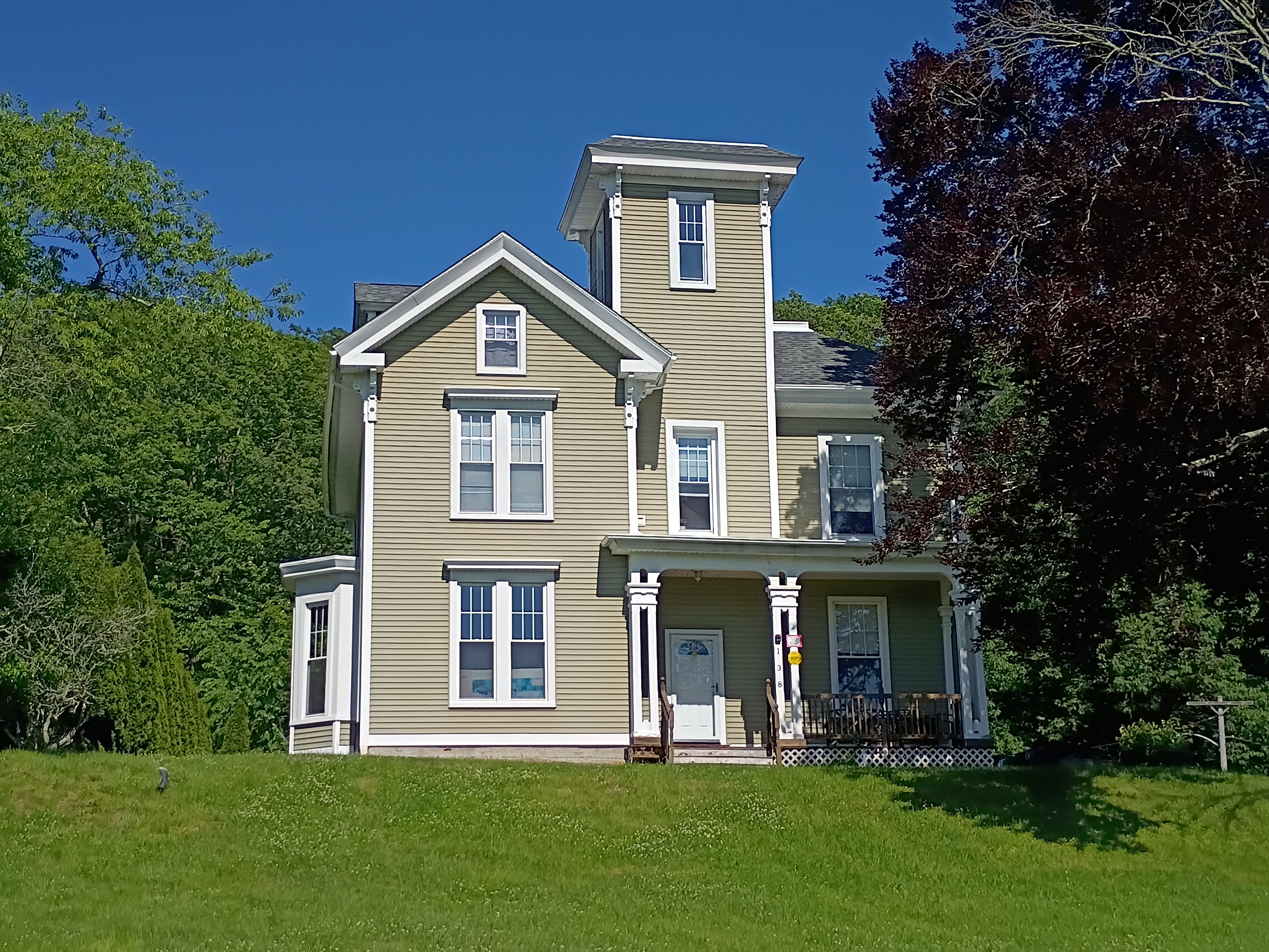 138 Laurel Hill Avenue – photo 2