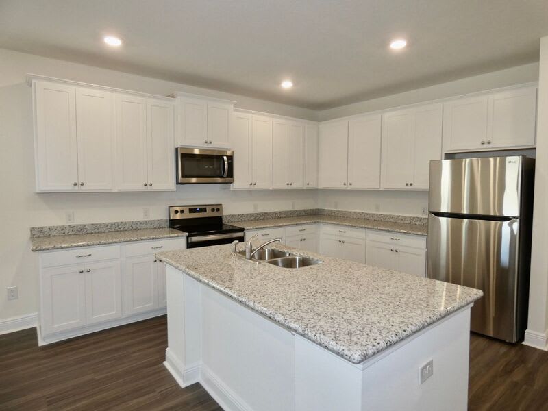 4721 Majestic Palm St – photo 5