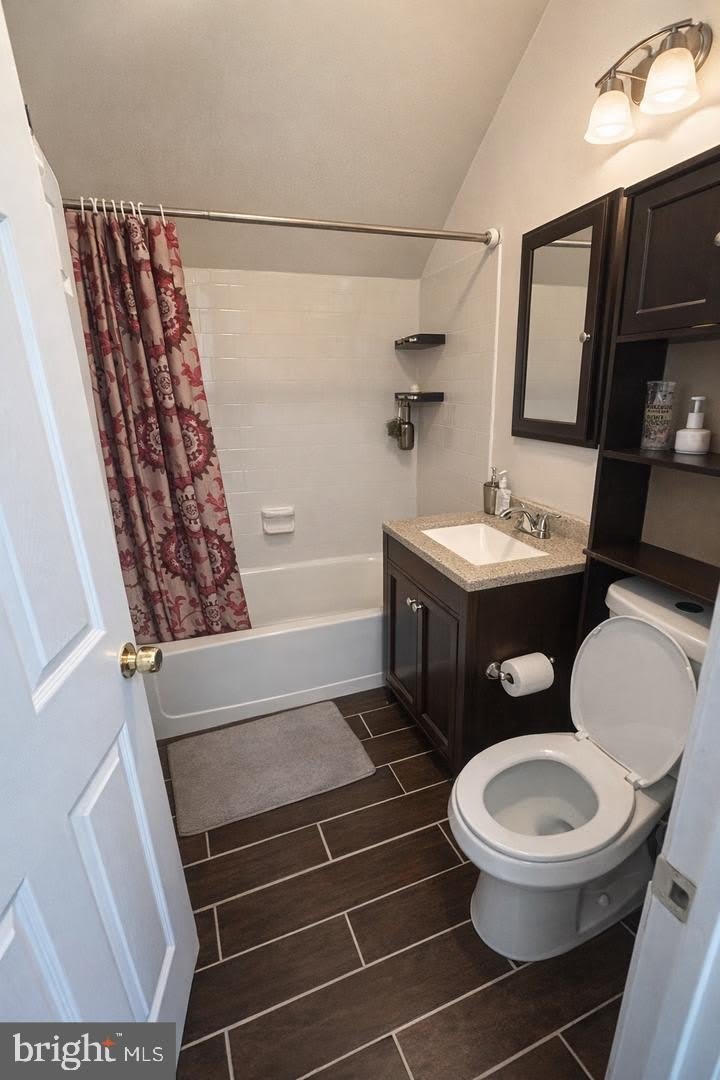 815 Kayak Avenue – photo 5