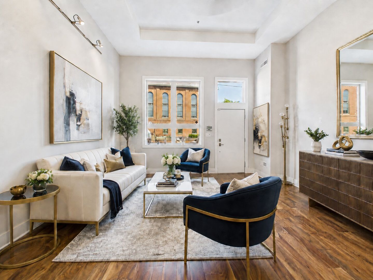 Luxury 23 Ft Wide 3Bed 2 5 Bath Northern Liberties Townhome W Garage Parking Finished Basement Roof Deck – photo 3